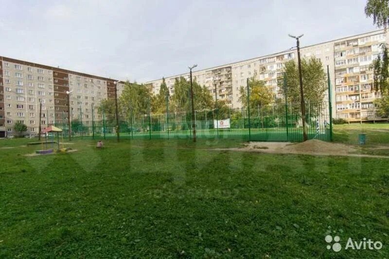 Улица новаторов екатеринбург. Купить квартиру новаторов 8/2 екатеринбург. Новаторов 8 к 2. Новаторов, д. Авито новаторов 8.
