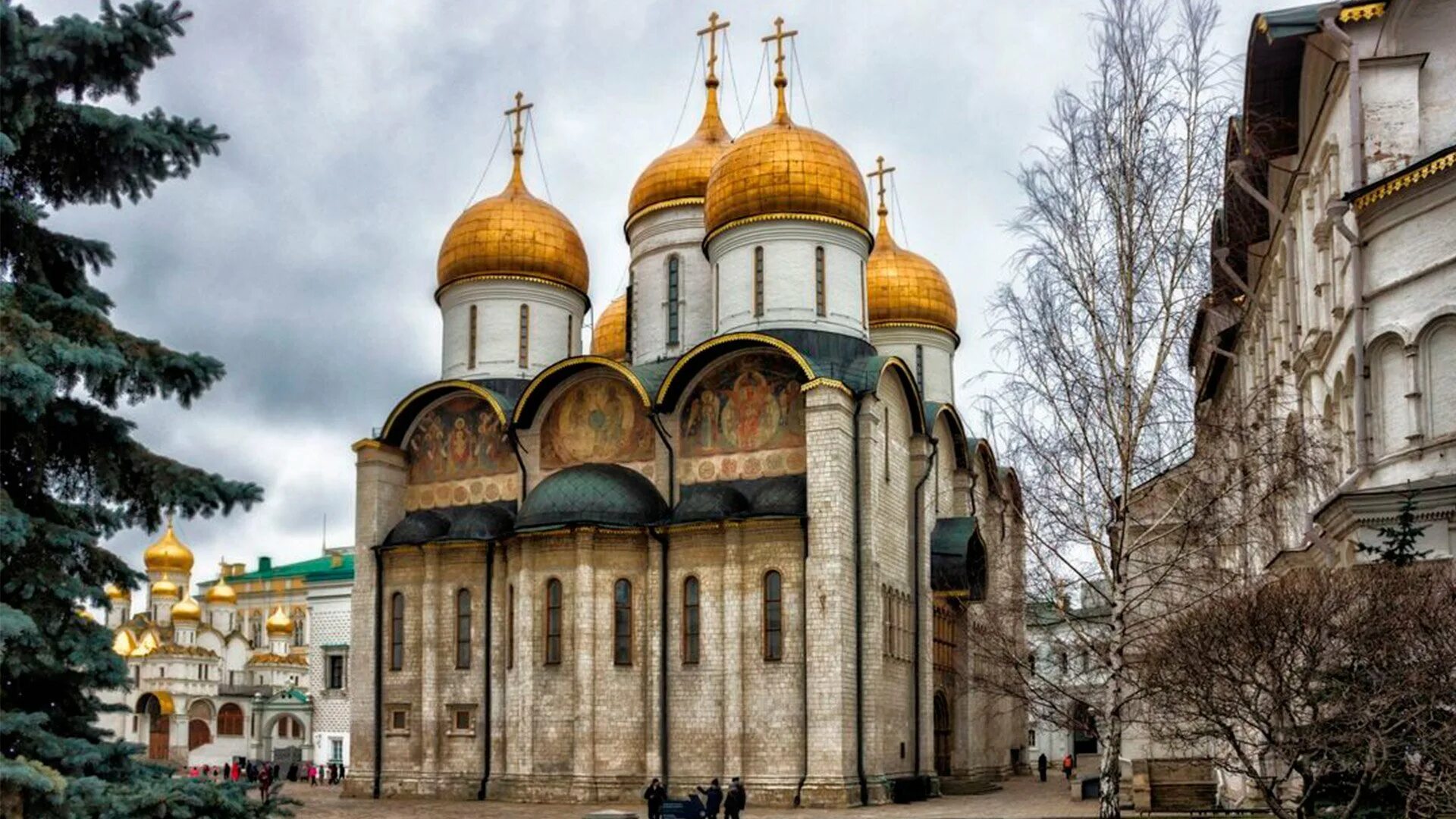 Первый успенский собор в москве 1326. Собор успения пресвятой богородицы в московском кремле, москва. Успенский собор аристотель фиораванти. Успенский собор 1479. Фиораванти).