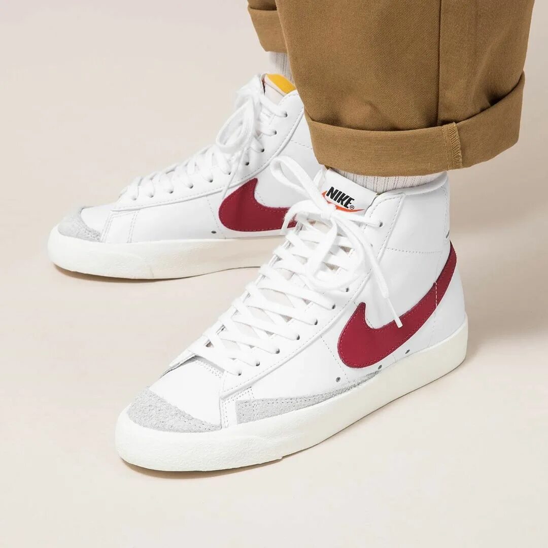 Блейзеры найк оригинал. Nike кеды Blazer Mid '77 Vintage. Nike Blazer Mid 77 Jumbo. Nike Blazer 77. Blazer Nike Mid 77 Nike.