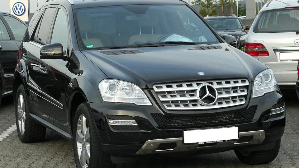 Мерседес мл 350 2015. Мерседес ml 350 cdi 4 matic. Mercedes benz ml 350. Mercedes-benz ml 350 cdi 4 matic. Mercedes ml 350 cdi.