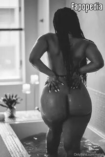 Maliah Nude. 