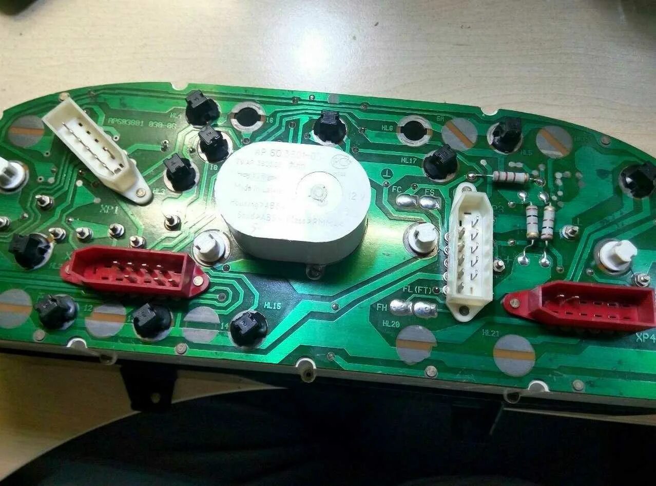 Подключение приборной панели. Схема подключения приборной панели 2107 инжектор. Подключение приборной панели. Подключение приборной панели. Схема подключения приборной панели ваз 21213.