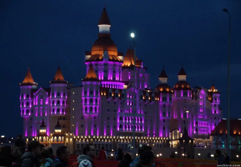 Отель сочи парк отель богатырь. Сочи фото. Олимпийский парк сочи. Олимпийский парк сочи гостиница. Олимпийская деревня сочи отели.