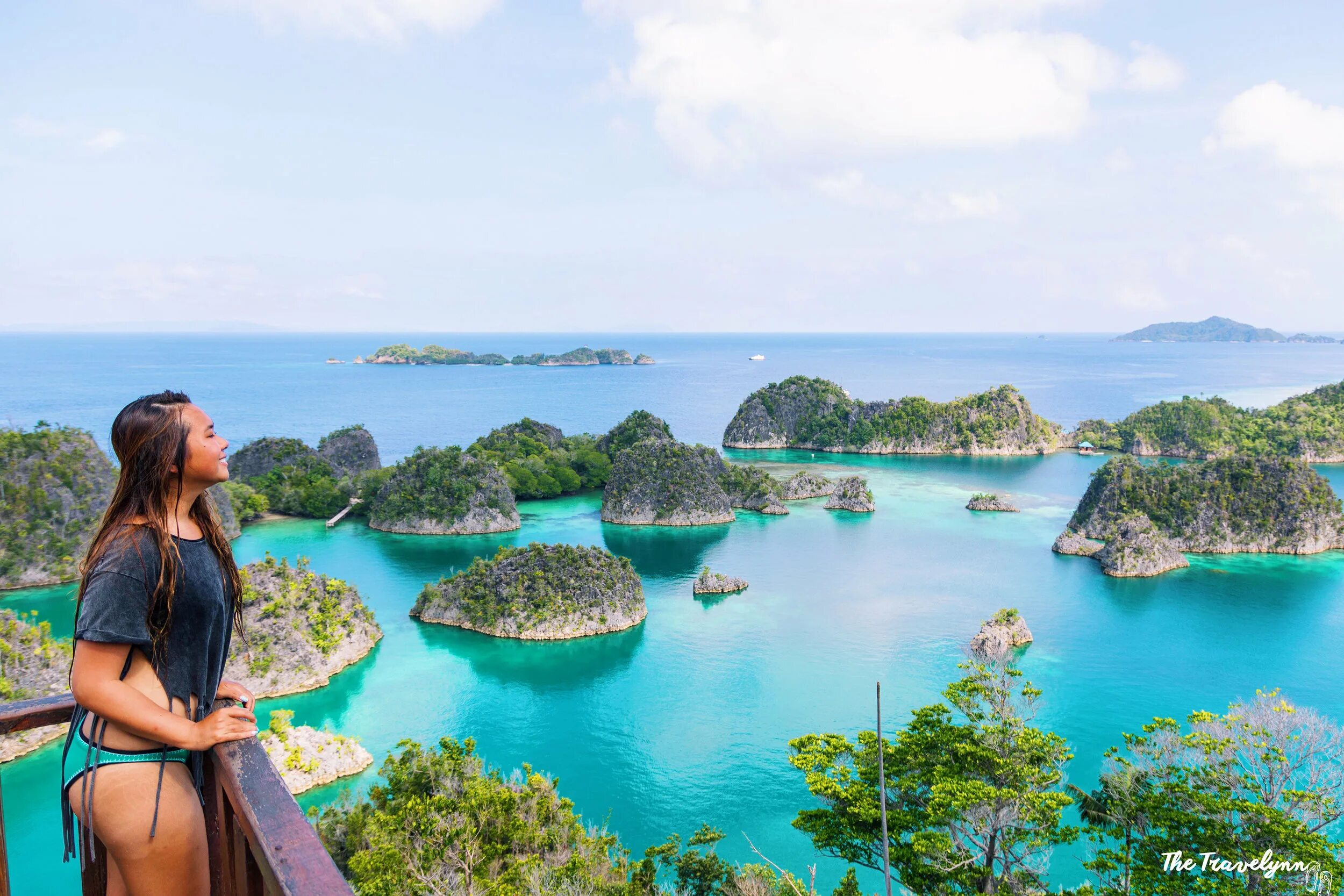 Соронг Индонезия. Raja Ampat. Остров Соронг. Raja Ampat Indonesia. The island was beautiful