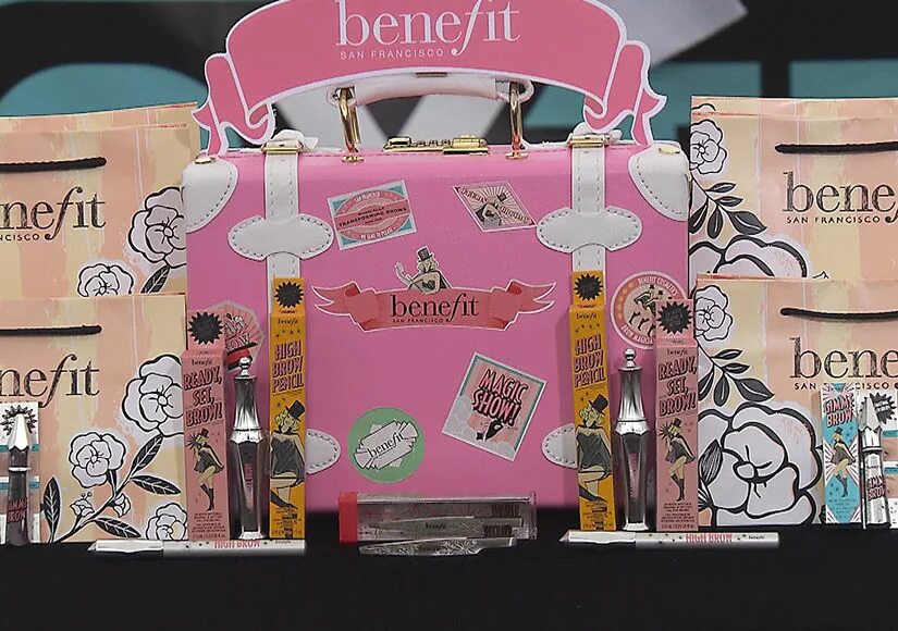 Benefit both. Сумка бенефит. benefit san francisco косметичка. компания бест бенефит. would i benefit.