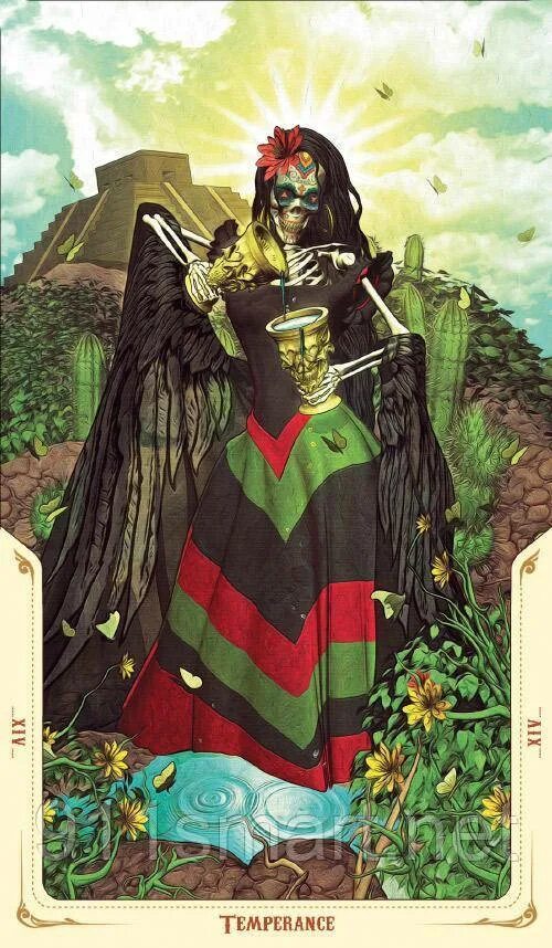 Карты таро мертвых. Карты Таро Santa muerte. Таро Санта Муэрте. Таро Святой смерти (Santa muerte). Таро Санта Муэрте галерея.