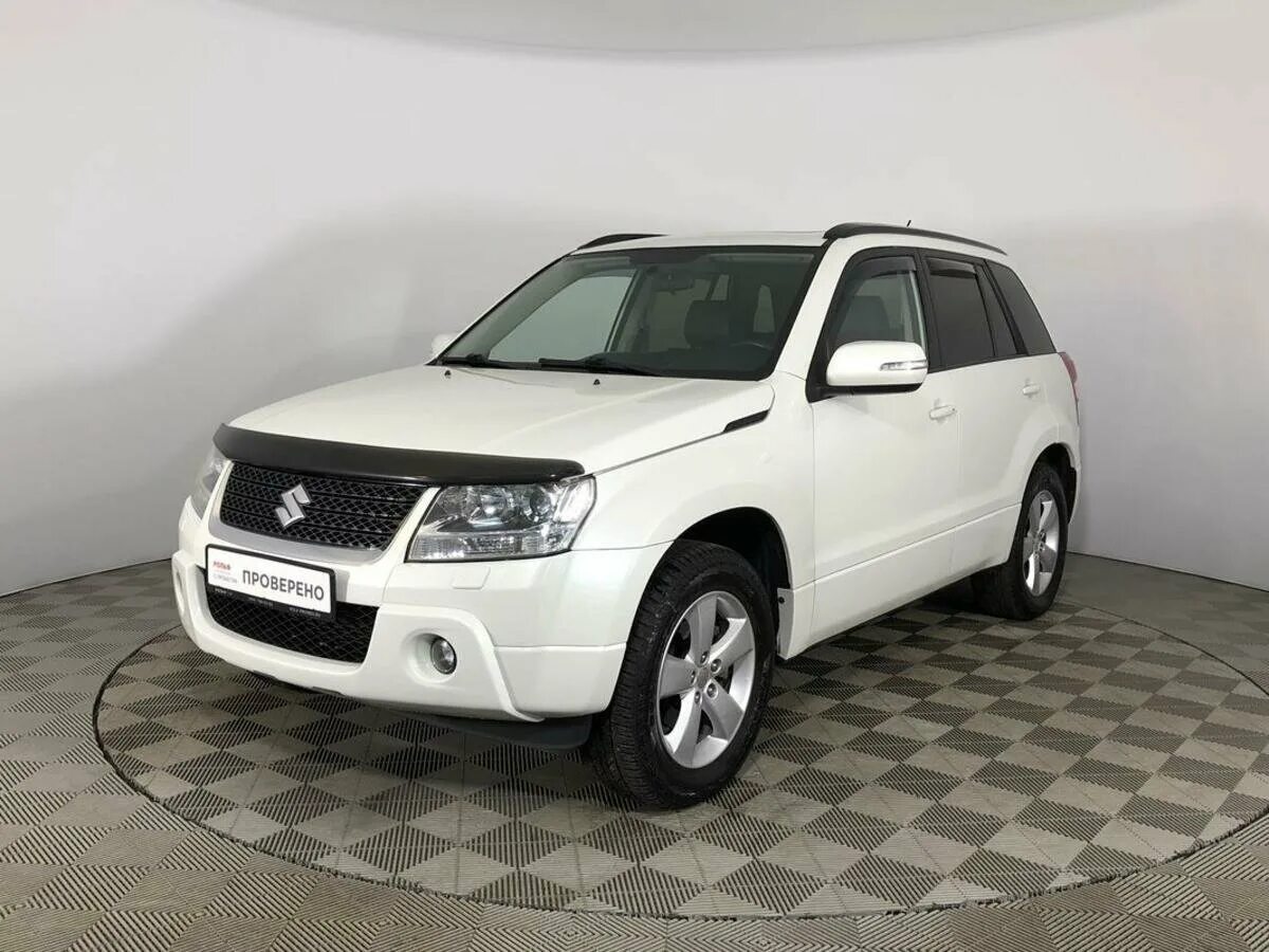 Сузуки купить 2014. Suzuki Grand Vitara 2.4. Suzuki Grand Vitara белая. Сузуки Гранд Витара 2007 белая. Сузуки Гранд Витара 2008 белая.