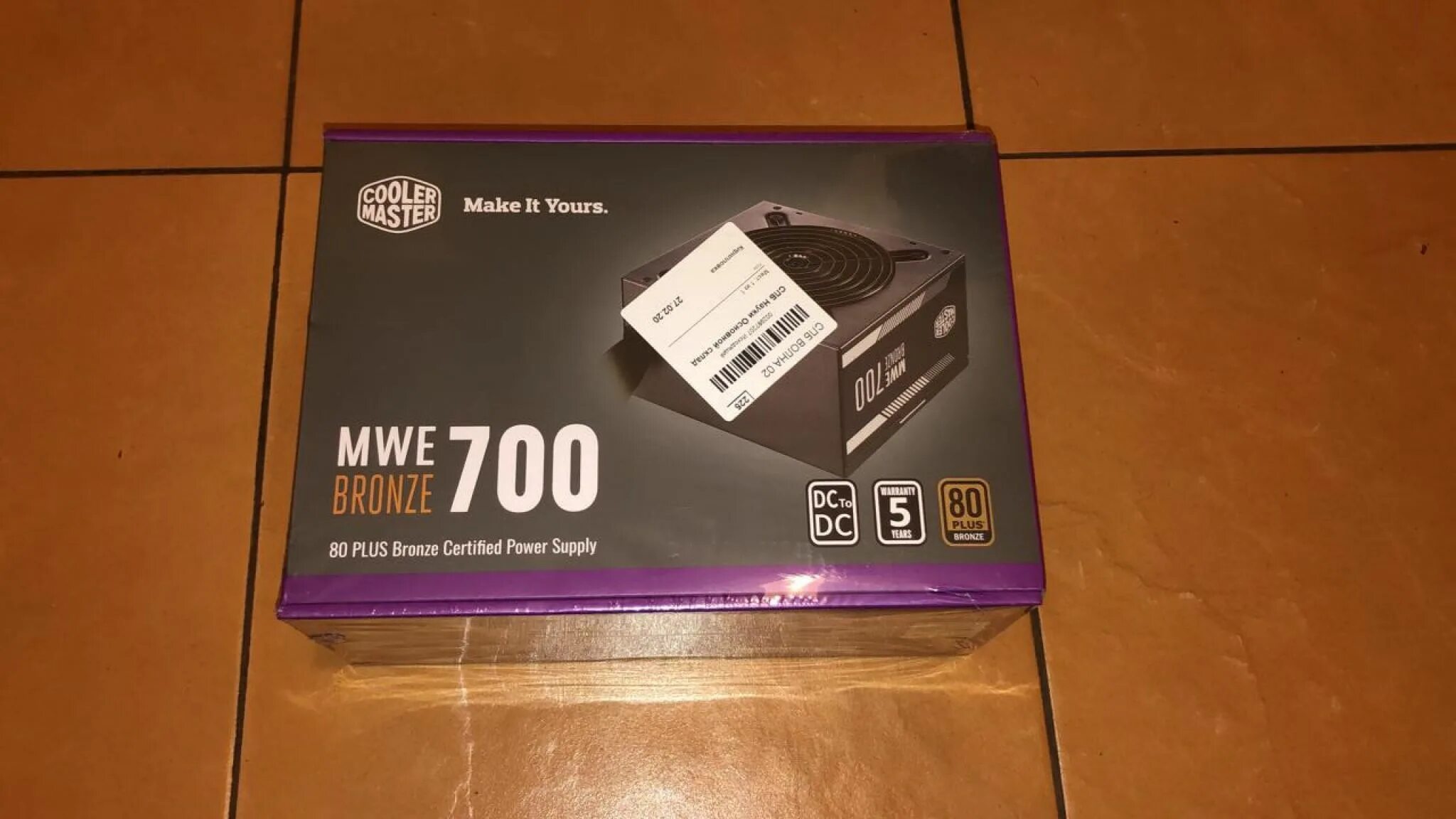 Mwe 650. Блок питания Cooler Master MWE 700. Cooler Master Power Supply MWE Bronze, 700w. Блок питания MWE Bronze 700 w. 700w Coolermaster v2 Bronze.