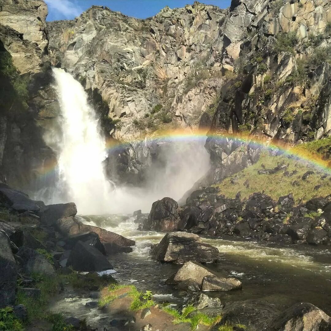 Водопад куркуре горный алтай. Куркуре водопад алтай. кату ярык водопад куркуре. водопад куркуре чулышман. чулымшская долина водопад куркуре.