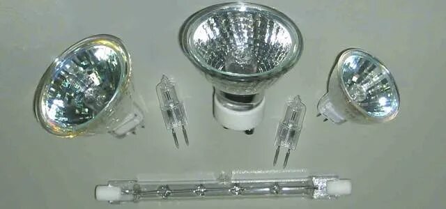 Заменить лампочки в люстре