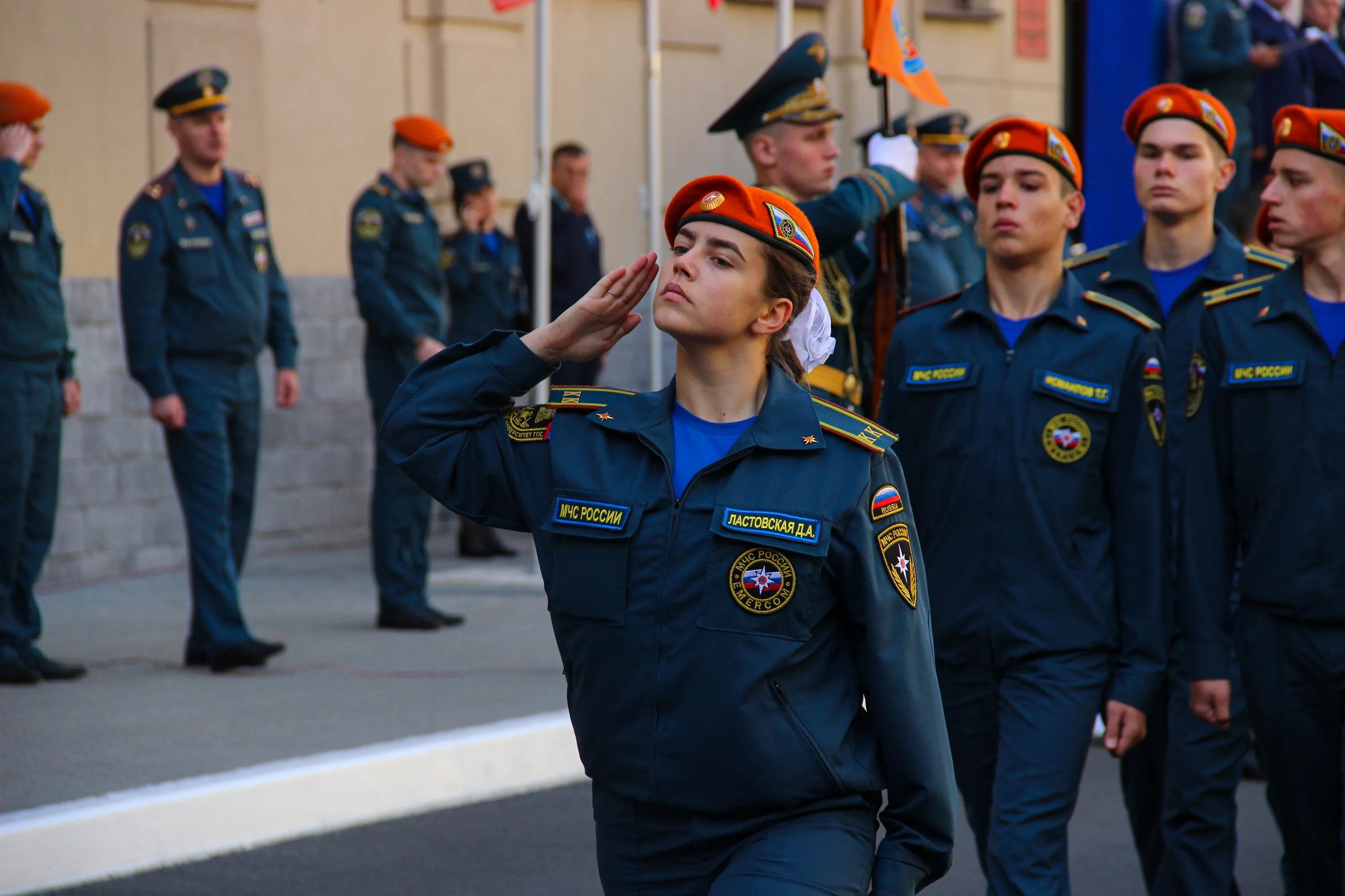 Петербургский государственный университет мчс. СПБ УГПС МЧС. Курсанты СПБ УГПС МЧС. МЧС Питер университет. Курсанты университета МЧС СПБ.