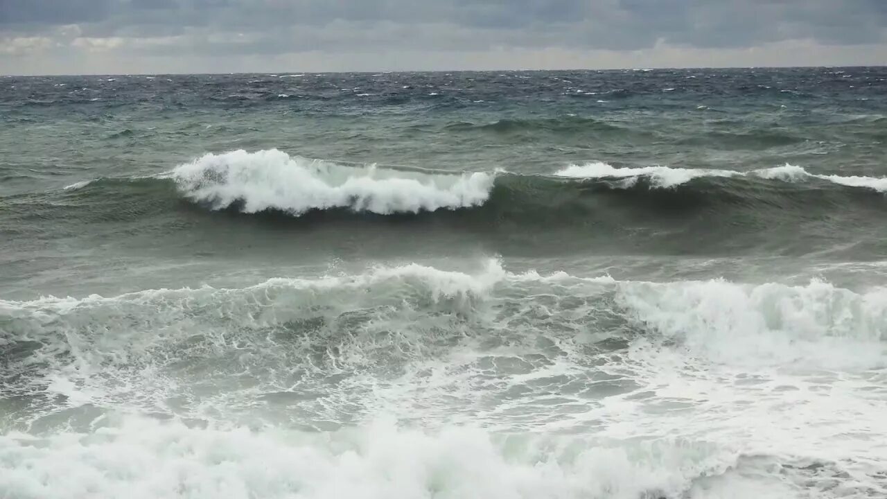 Шторм августа. Черное море шторм. Штормовое море черное. Черное море шторм 12 баллов. Шторм Севастополь 2008.