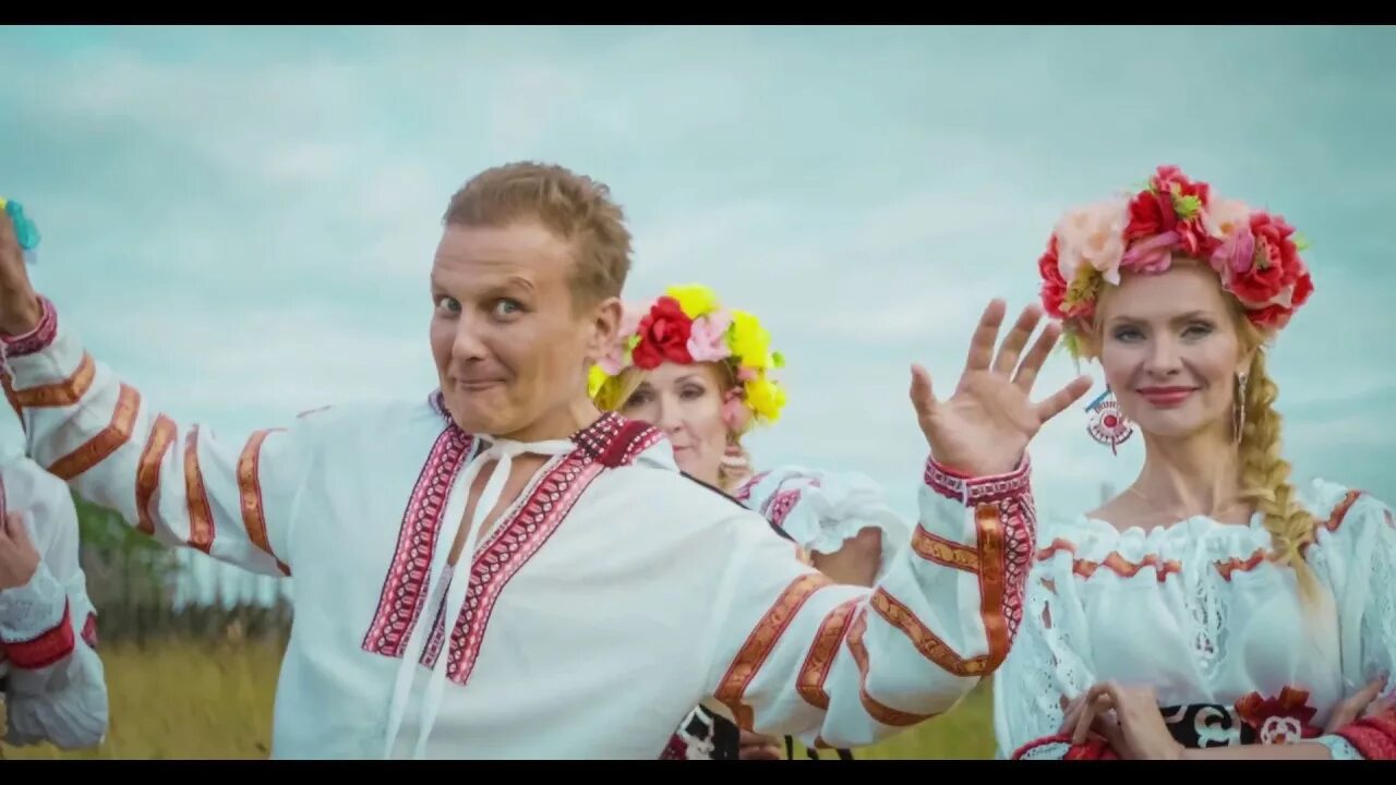 Группа чё те надо?. Группа чё те надо?. Группа чё те надо?. Группа балаган лимитед первый состав. Группа балаган лимитед.