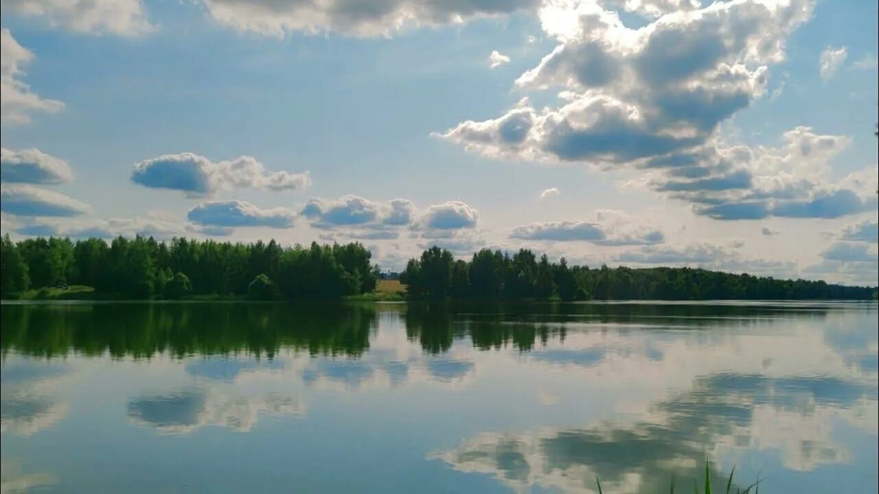 Гляжу в озера синие исполнение. Синие озера Красноармейск. Озеро синее Щелковский район. Земля бескрайняя озера синие. Николины озера синие.