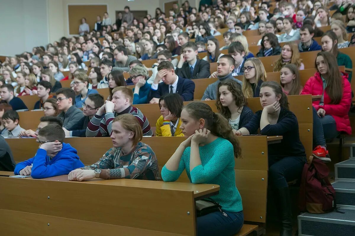 Высшее образование. Образование в России. Преподавание в вузе. Университеты России студенты.