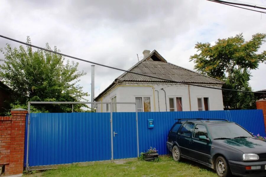 Пгт ильский дом. Дом пос. Пгт ильский дом. Краснодарский край, северский район, поселок городского типа ильский. Посёлок городского типа ильский.