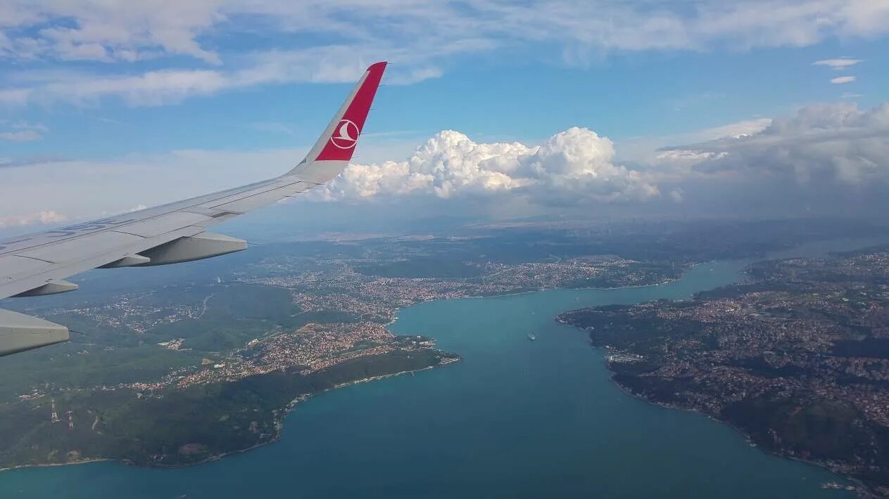 Стамбул с самолета. Стамбул экскурсионный. Анталия вид с самолета. Турция стамбул с высоты полета. Туркиш эйрлайнс/ турция.
