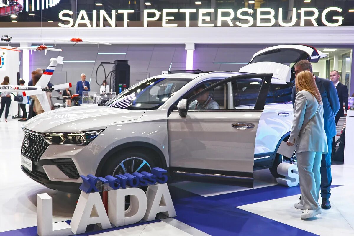 Лады питерская. Лады питерская. Лады питерская. Faw 2023 кроссовер. Автозавод автоваз.