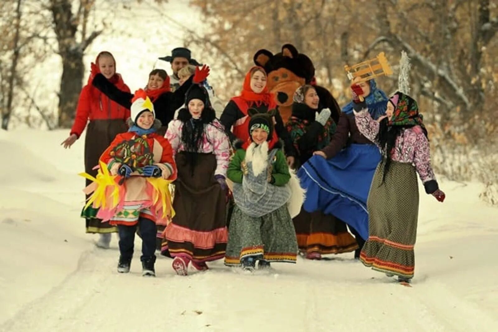 Рождественские Святки колядование. Коляда, мехоноша. Рождественский праздник колядки. Зимние Святки, Коляда.