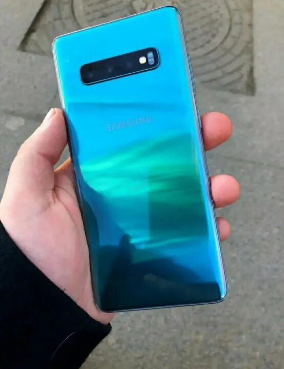 Samsung аквамарин. Самсунг с 10 аквамарин. Самсунг с 10 е черный. Samsung аквамарин. Самсунг аквамарин.