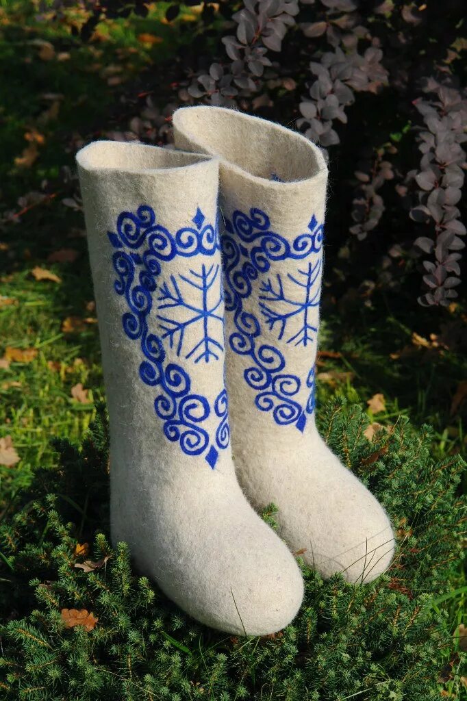 Дети в валенках. Валенки морозко. Валенки детские. Красивые валенки. Валенки это.