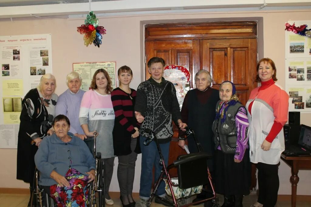 Дома интернаты. Череповецкий интернат для престарелых и инвалидов. Череповецкий дом интернат для престарелых. Череповецкий дом-интернат коротово. Коротово череповецкий дом престарелых.