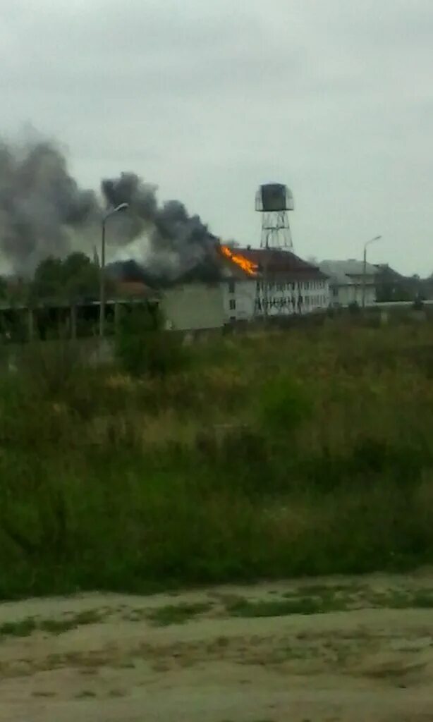 Город Гусев воинская часть 90151. Гусев пожар в воинской части. Военная часть 90151 Советск вид изнутри. В/Ч 33310 сгорела казарма.