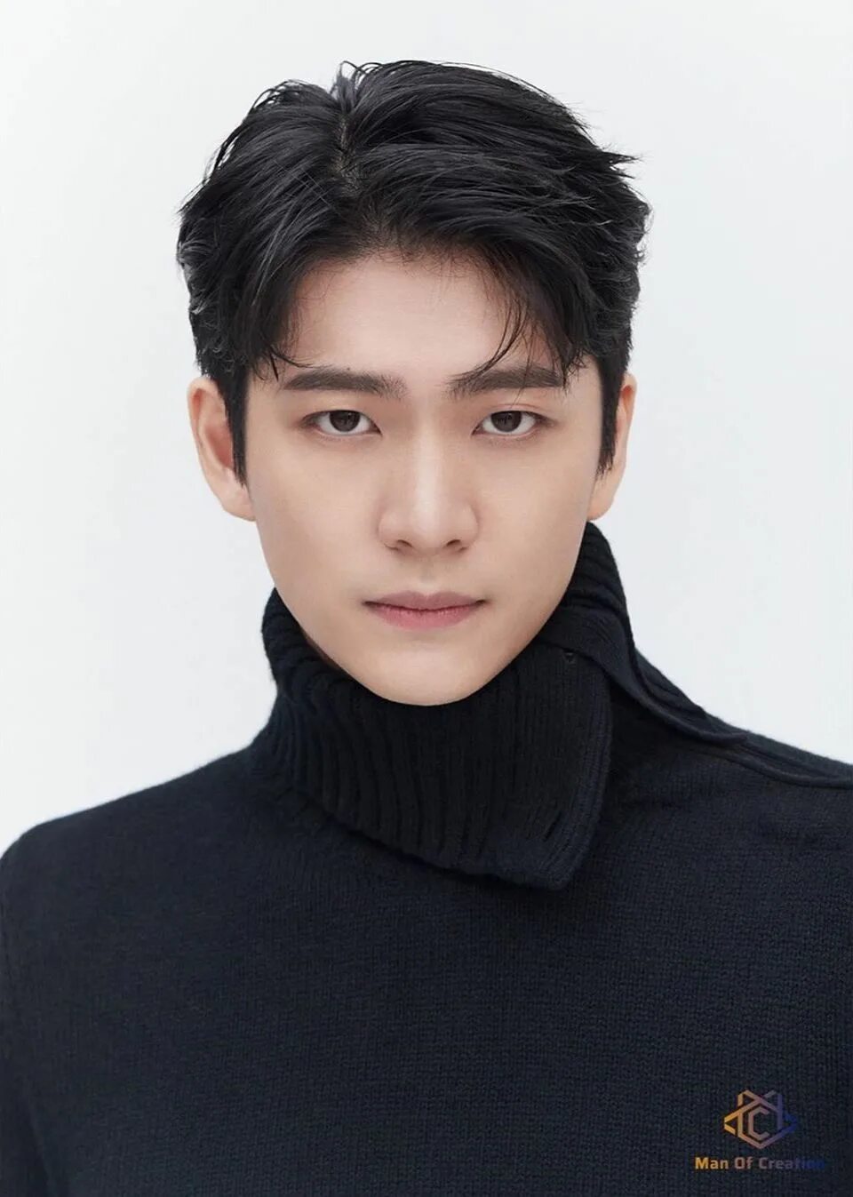 Kim taehyung бтс. Kim taehyung бтс. Тэ люди. Бтс тэхен 2020. Тэ люди.
