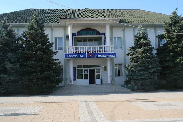 Численность выселки. Достопримечательности станицы выселки. выселки достопримечательности. вокзал выселки. выселки население.