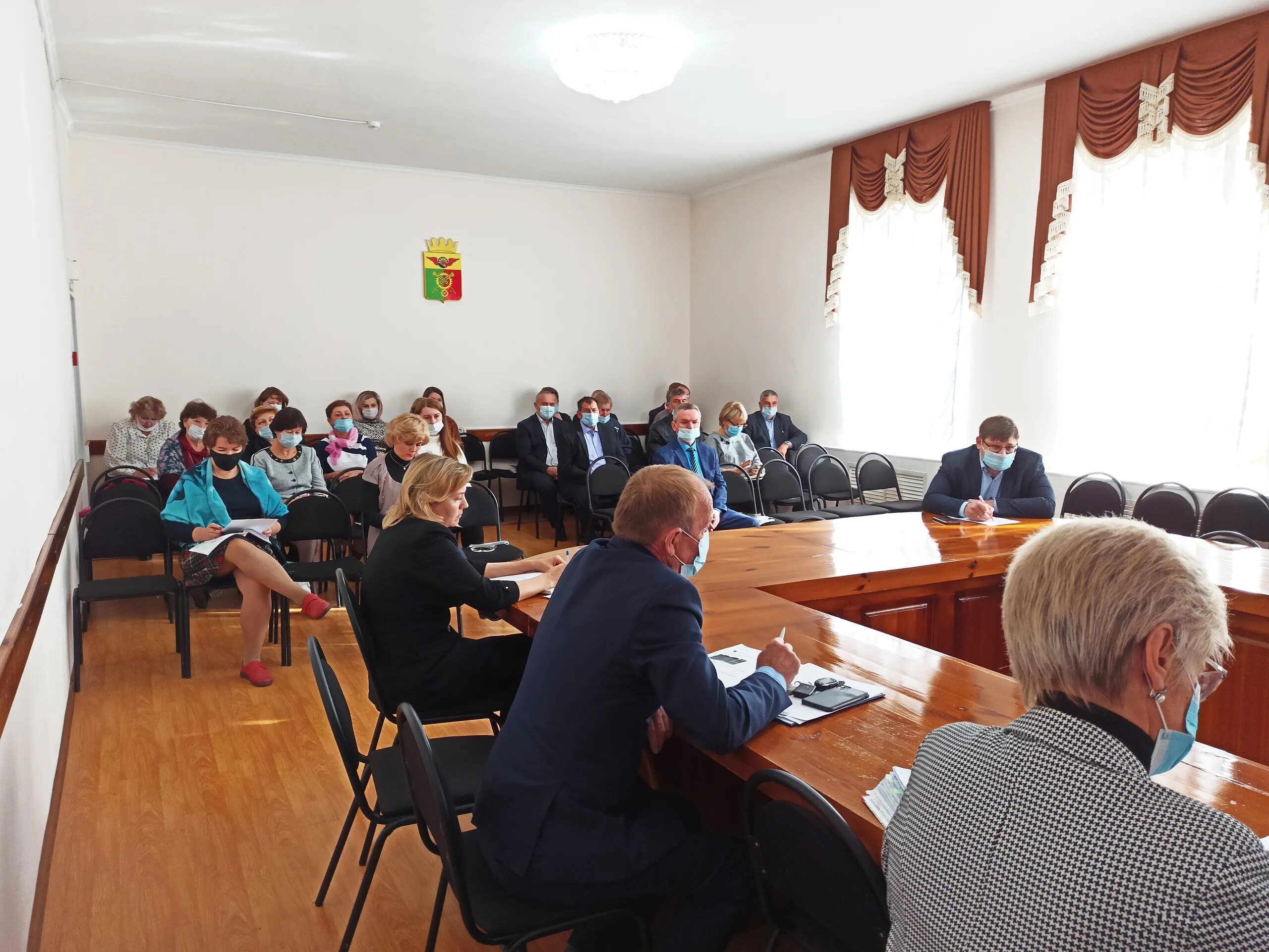 письмо о проведении совещания образец. на совещание были приглашены директора. на совещание были приглашены директора. на совещание были приглашены директора. письмо о проведении совещания.