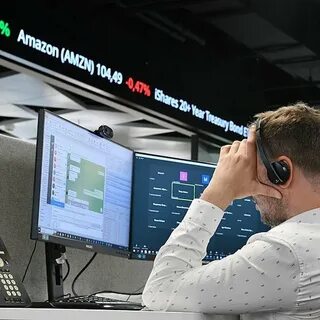 Биржа остановила торги