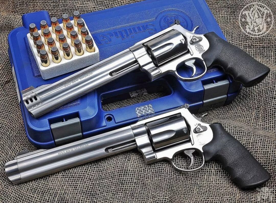 Калибр магнума. Револьвер Магнум 500 Калибр. Смит-Вессон 500 Магнум. SW 500 Magnum револьвер. Smith & Wesson .500 s&w Magnum.
