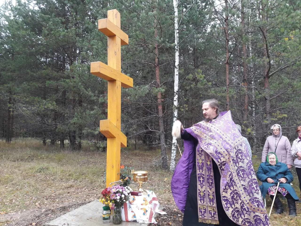 Новости воскресенское нижегородской области. Деревня Светлушка Воскресенский район. Поклонный крест в деревне Светлушка. В Лесной Поляне освятили источник. Светлушка Воскресенский район кордон конь.