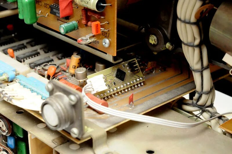 часы "электроника" 13 г9. 11. электроника и наноэлектроника специальность. 03 04 электроника. 03 04 электроника.