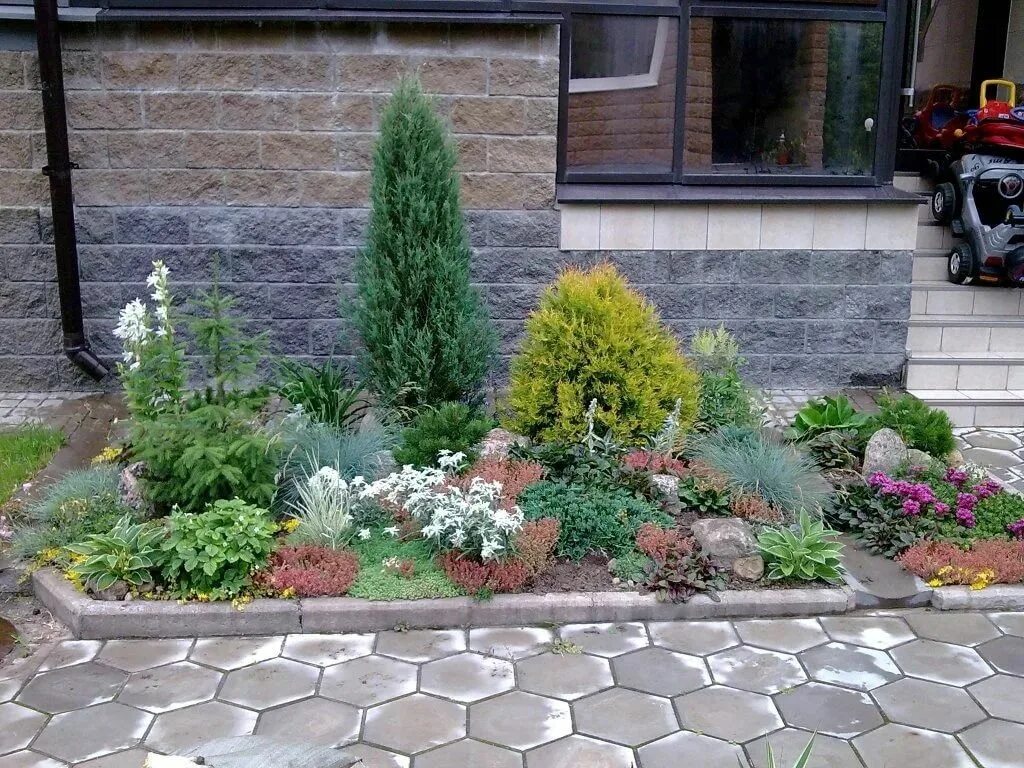 Сади Едема: Ландшафтний дизайн. Львівська область Evergreen garden, Evergreen la