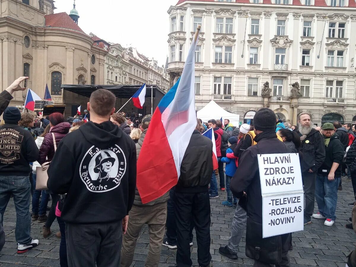 Митинг иванова. Митинги 2020. Митинги в Норвегии. Митинги 2020 в России. Митинги в Москве 2020.