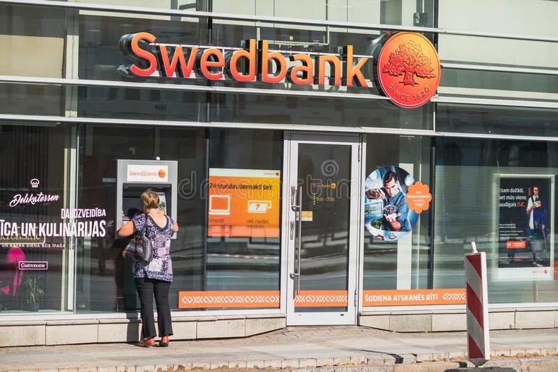 Swedbank lv. Swedbank Латвия. Банки Латвии Swedbank. Swedbank здание. Банк ab Swedbank в России.