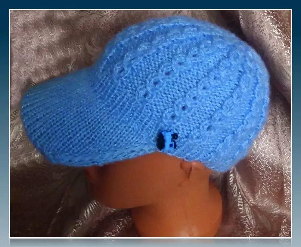 Шапка с козырьком спицами. Шапка светлана берсанова. шапочка с козырьком спицами. шапочка с козырьком спицами для женщин.