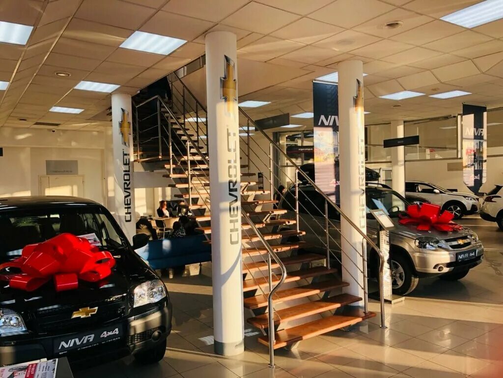 Официальный дилер lada форсаж, санкт-петербург. Камчатская улица санкт-петербург автосалон. Автосалон форсаж на бухарестской. Автосалон киа минеральные воды. Автосалон форсаж санкт-петербург.