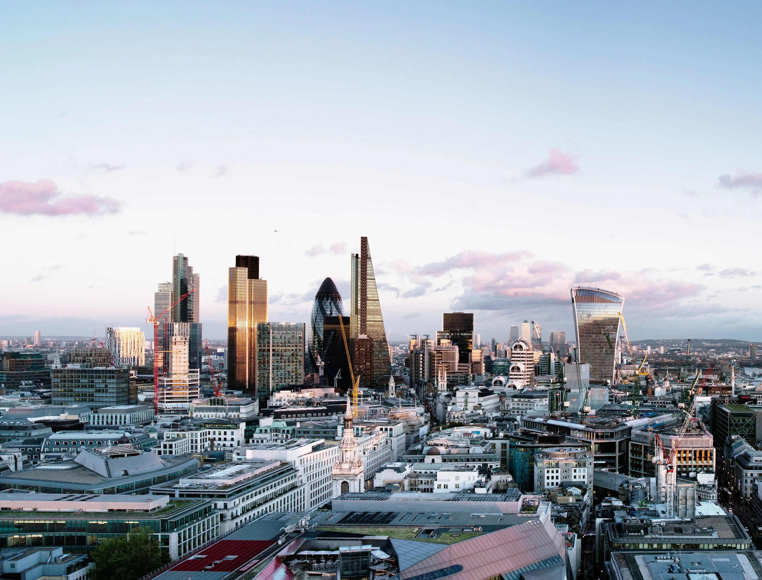 Over view. Лондон. Лондонский Сити. Район Сити в Лондоне. City of London виды.