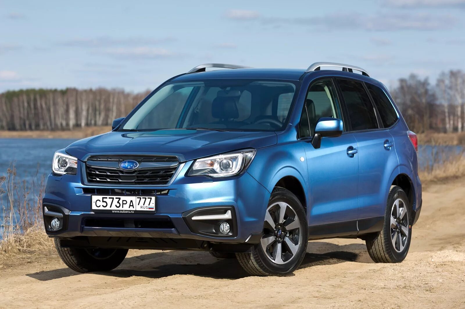 Субару Форестер 4 поколения. Subaru Forester IV 2013. Субару Форестер кроссовер. Субару Форестер 2012-2018. Купить субару новый у официального дилера