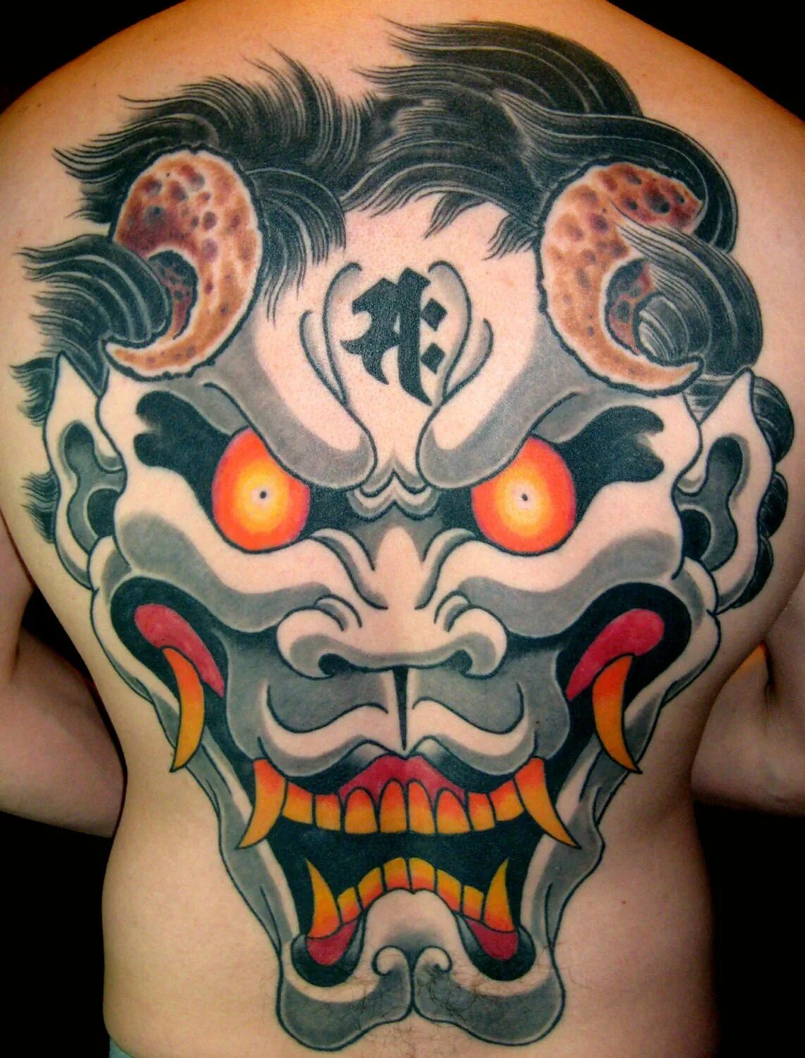 Ханья тату значение. Они тату. hannya тату значение. hannya тату спина олдскул. значение японских татуировок.