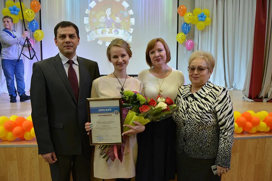 директор школы 2 киров калужская область. классные руководители 14 школы. педагоги современности. школа номер 5 город сызрань. классные руководители 14 школы.