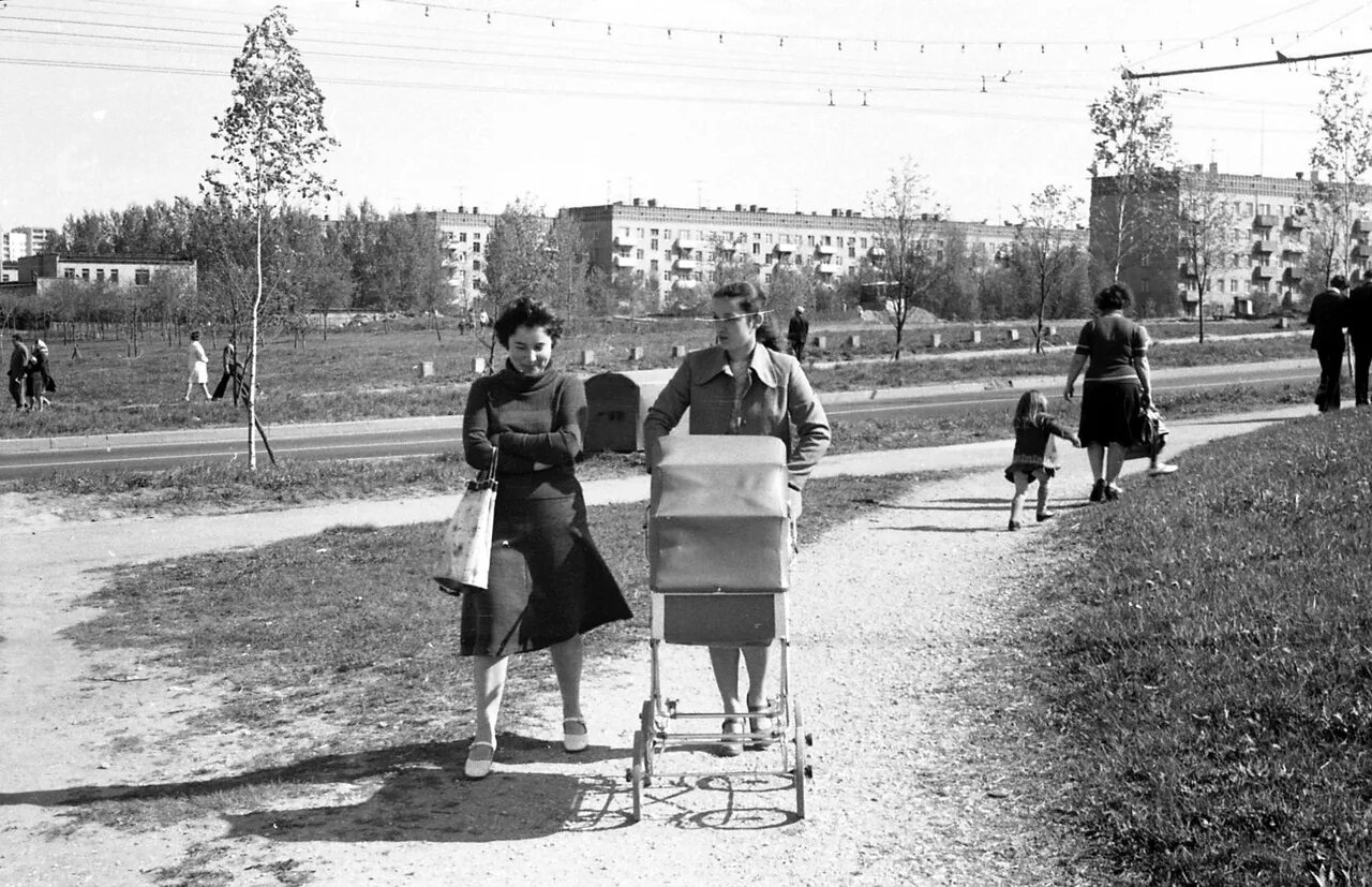 Станция люблино d2. Старое люблино. Люблино 1950. Тихая улица люблино. Улица люблино в москве.