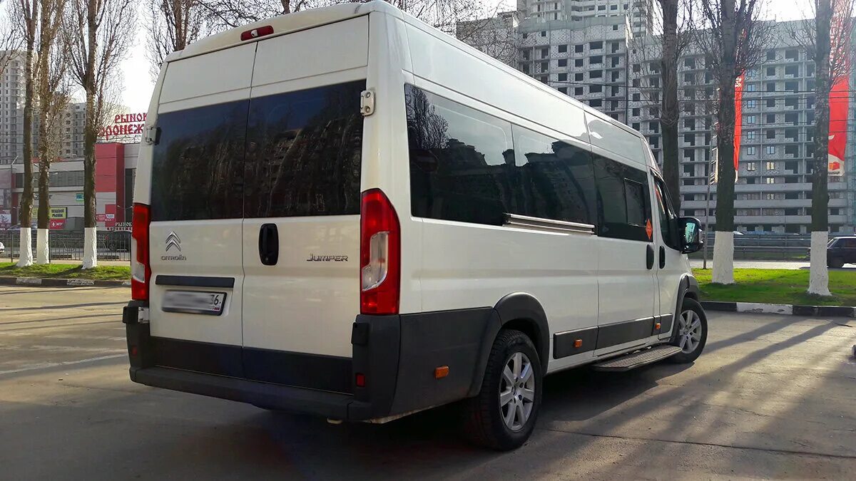 Маршрут 49 автобуса воронеж. Воронежские маршрутки. Мерседес спринтер 20 мест. Mercedes sprinter 20. Воронеж микроавтобусы.