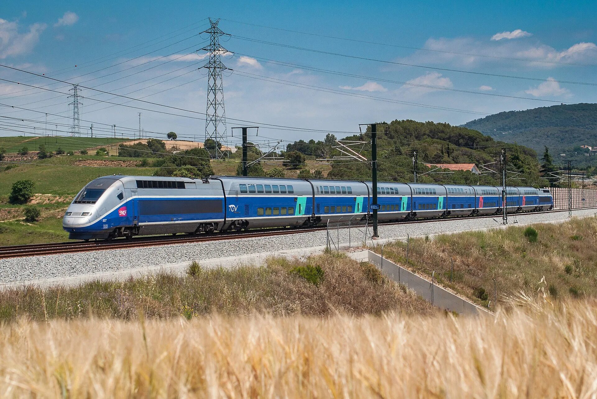 Высокоскоростные поезда Франции TGV. Французский поезд TGV. SNCF Франция железная дорога. Французские скоростные поезда TGV. French train