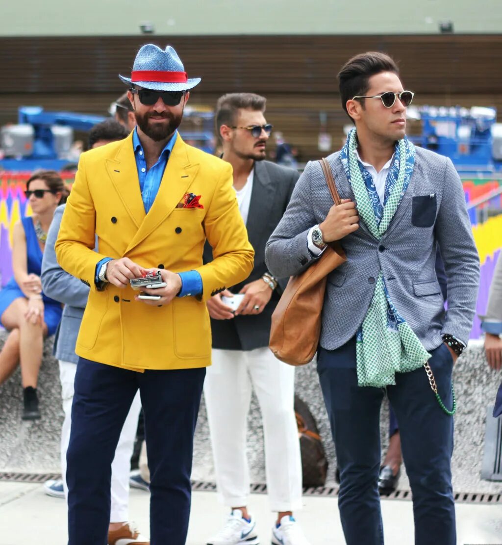 Питти уомо деловой стиль 2020. Pitti uomo street style. Уличная мода. Как называют модных людей. Итальянская мужская мода.