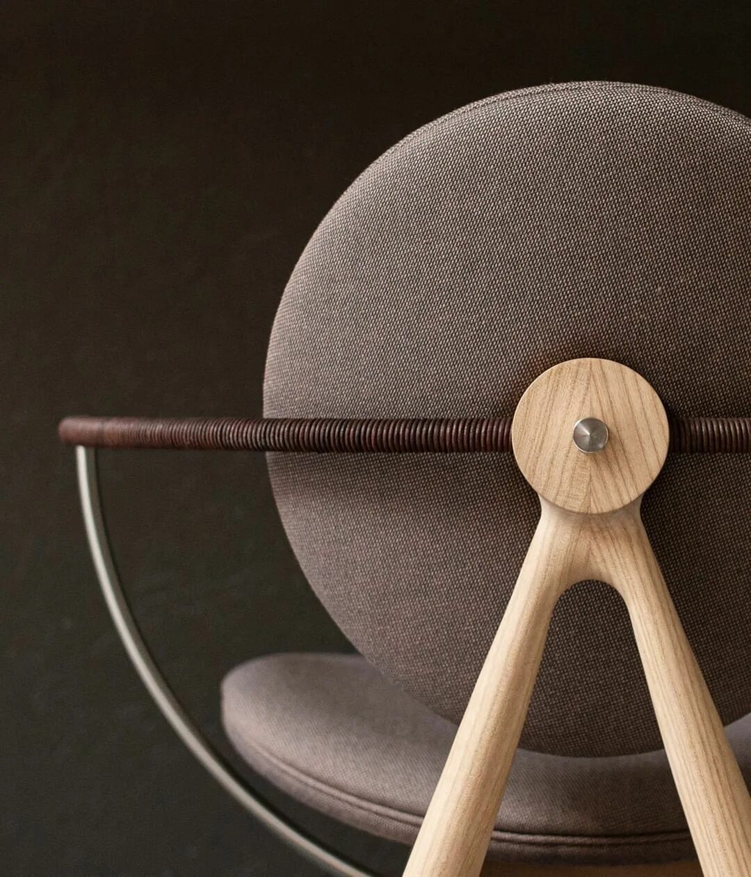 Кресло hans wegner. Metal chairs with circles. Circle chair. Кресло circle. Circle chair png.