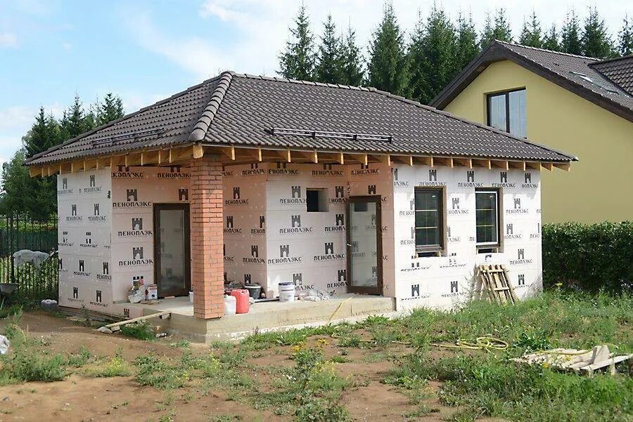 Построить дом пеноблоки кв м. Садовый домик из газобетона. дачный домик из газосиликатных блоков. садовый домик из пеноблоков. дачный домик из пеноблоков.