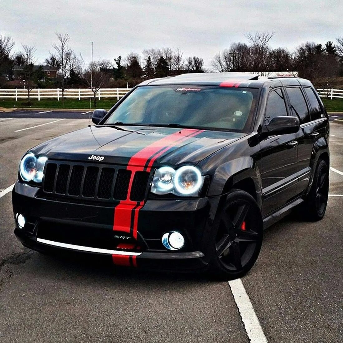 Что такое срт. Гранд чероки срт 8. jeep cherokee srt8. jeep grand cherokee srt. гранд чероки srt8.